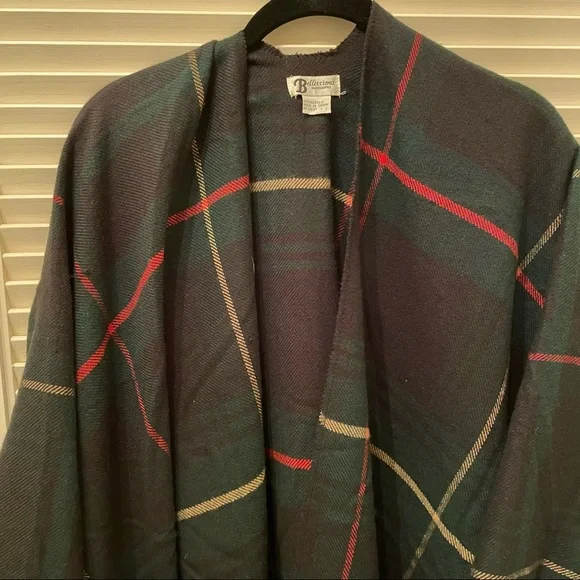 Bellissima Accessories green and navy blue plaid wrap - Picture 2 of 4